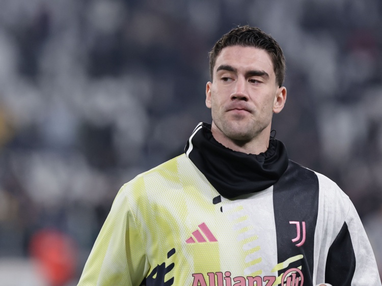 也给俱乐部, 天曾拒绝离