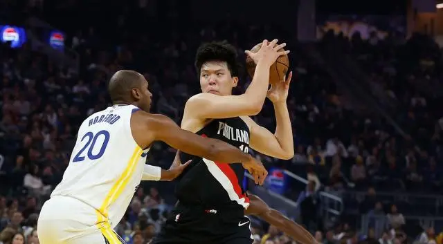 杨瀚森基本, 东契奇则是